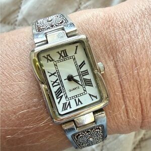 Women’s watch vintage filigree art deco silver tone analog- uncertain if works